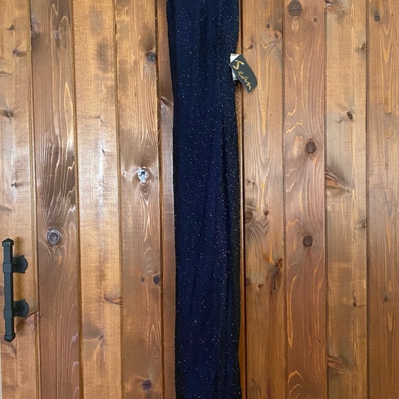 Sean collection Formal long dress - Picture 4 of 9